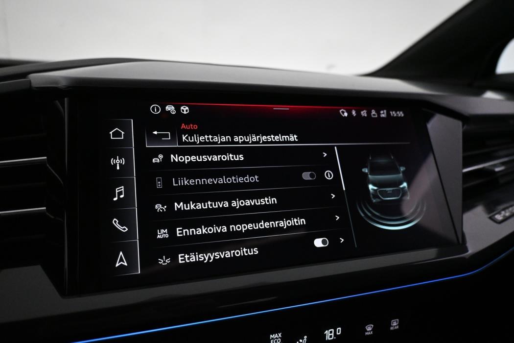 AUDI Q4 e-tron 2024