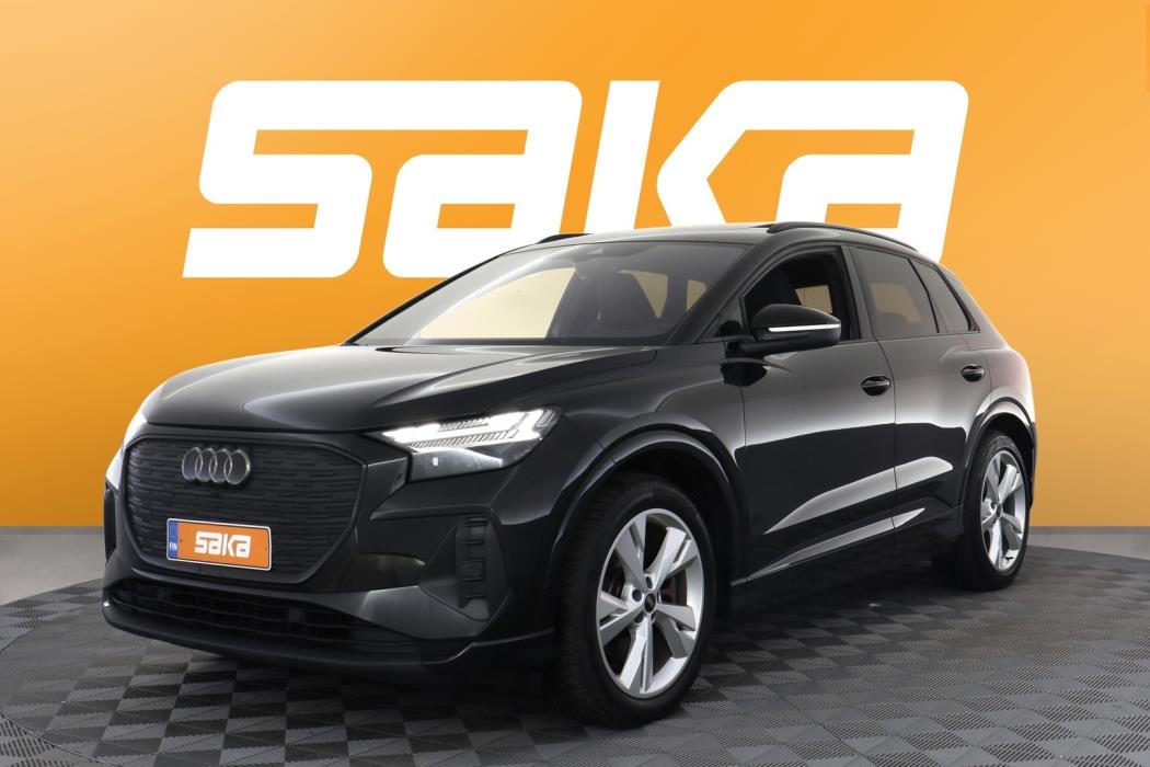AUDI Q4 e-tron 2024