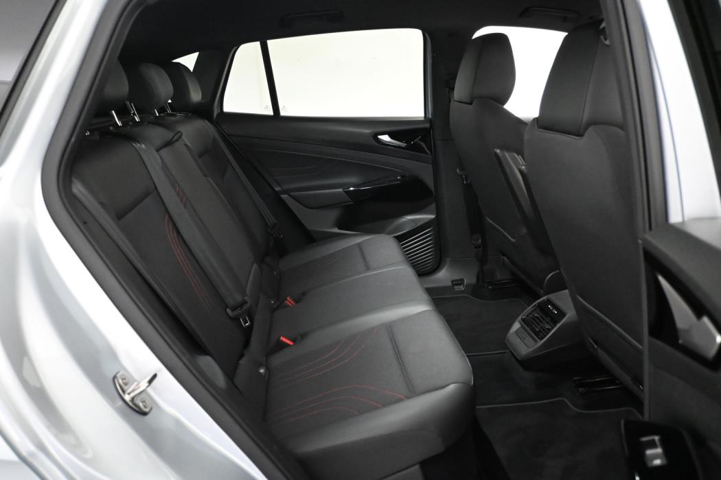 VOLKSWAGEN ID.4 2024