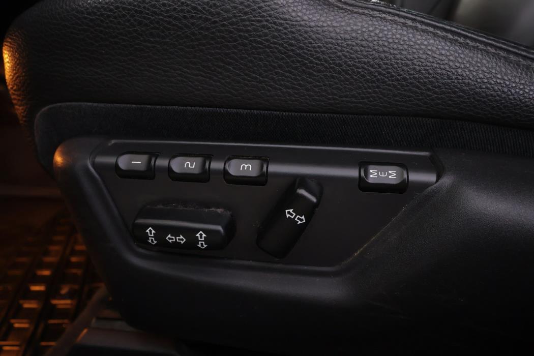 VOLVO V70 2007