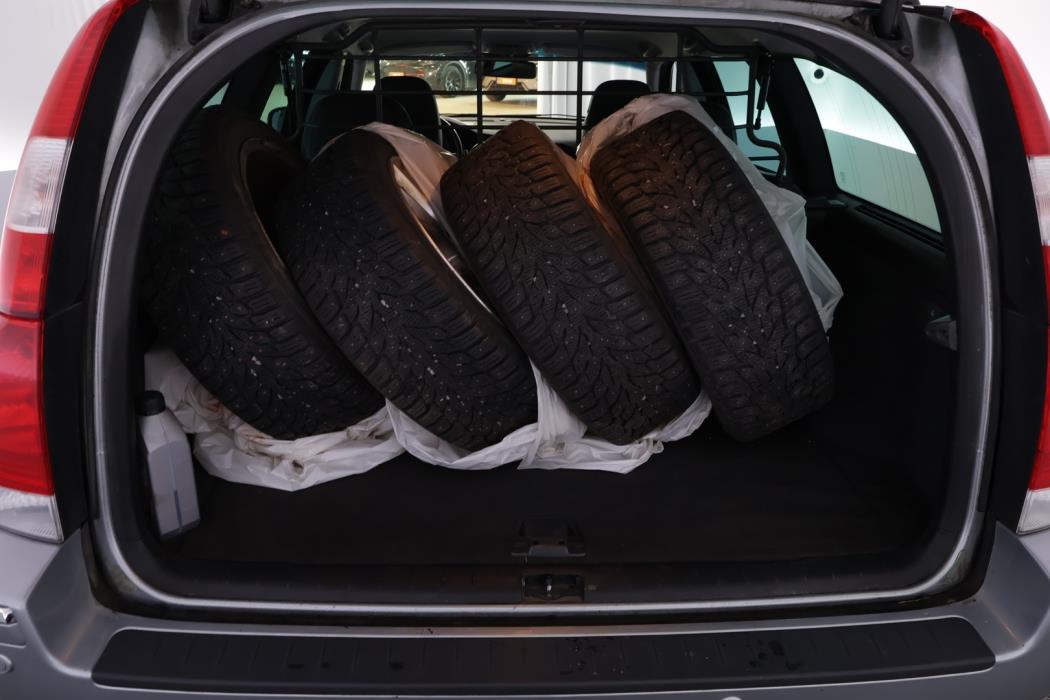 VOLVO V70 2007