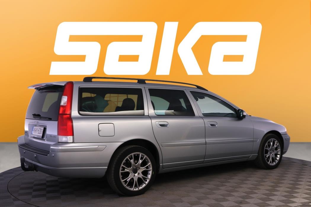 VOLVO V70 2007