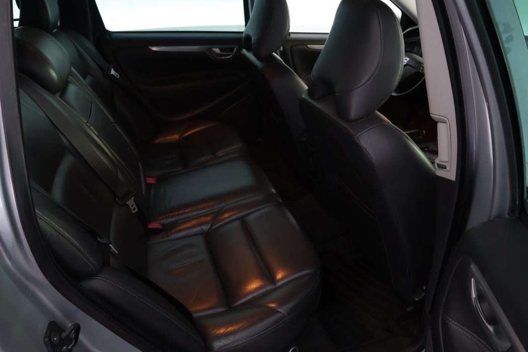 VOLVO V70 2007
