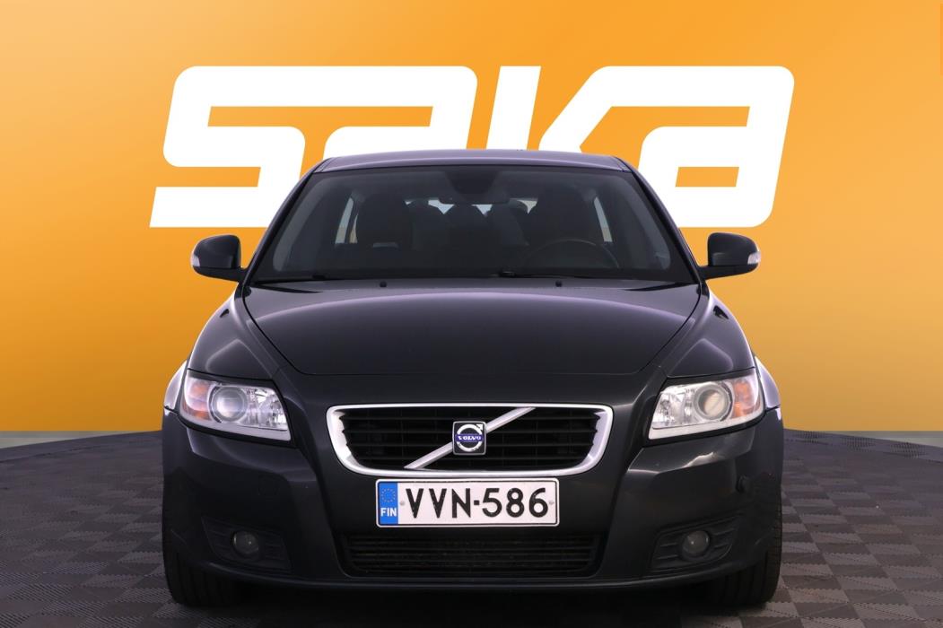 VOLVO V50 2010
