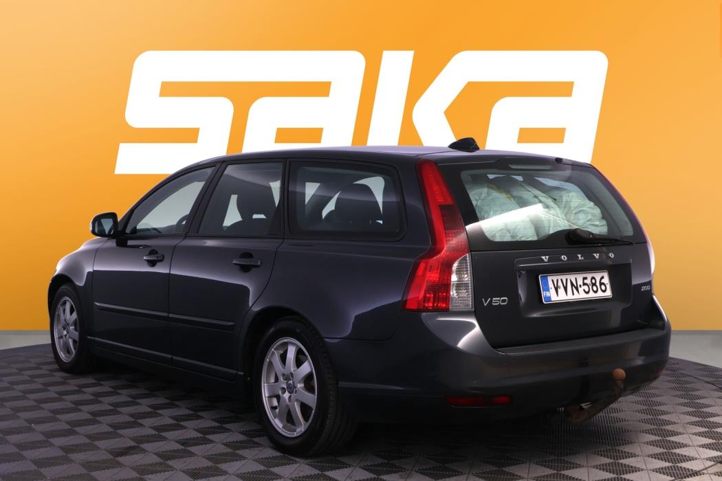 VOLVO V50 2010
