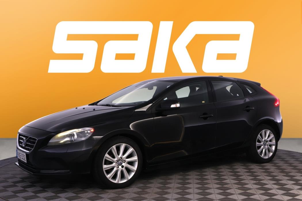 VOLVO V40 2014