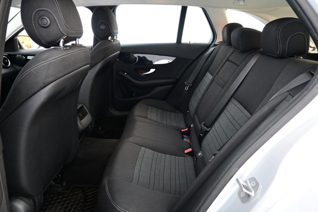 MERCEDES-BENZ C 2016