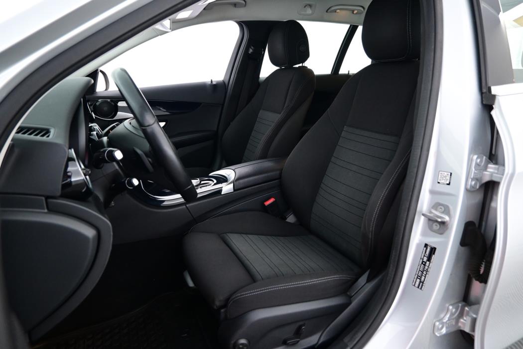 MERCEDES-BENZ C 2016