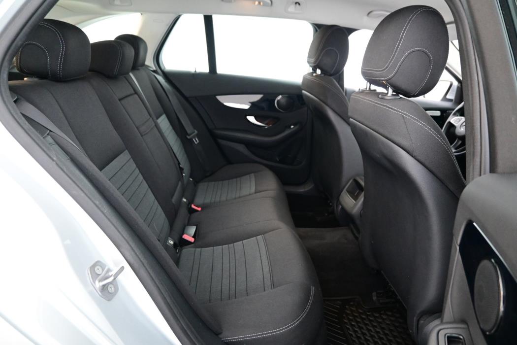 MERCEDES-BENZ C 2016