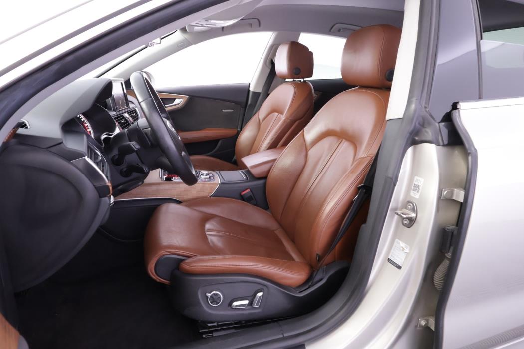 AUDI A7 2016