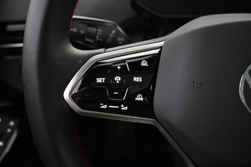 VOLKSWAGEN ID.5 2025