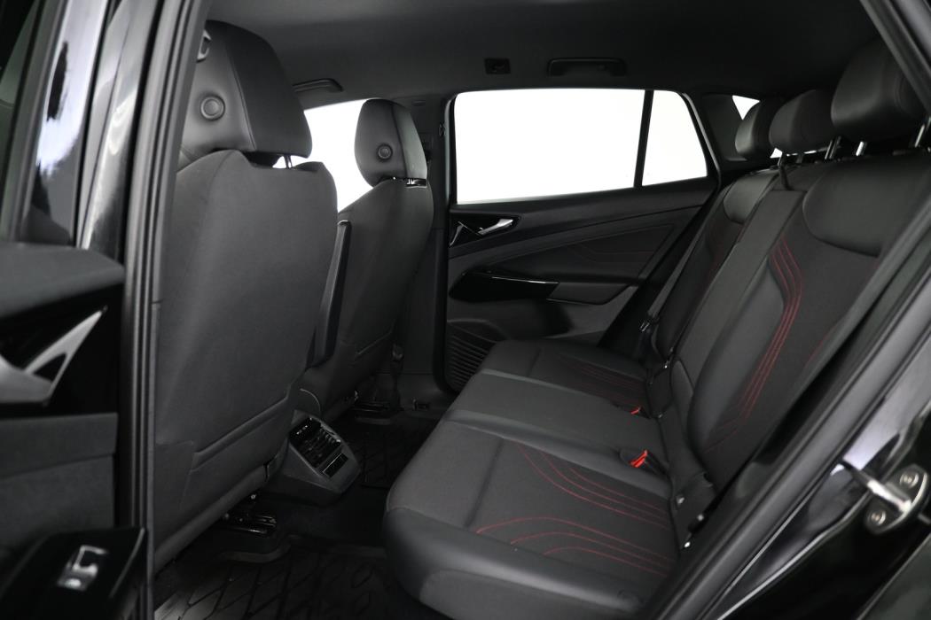 VOLKSWAGEN ID.4 2024