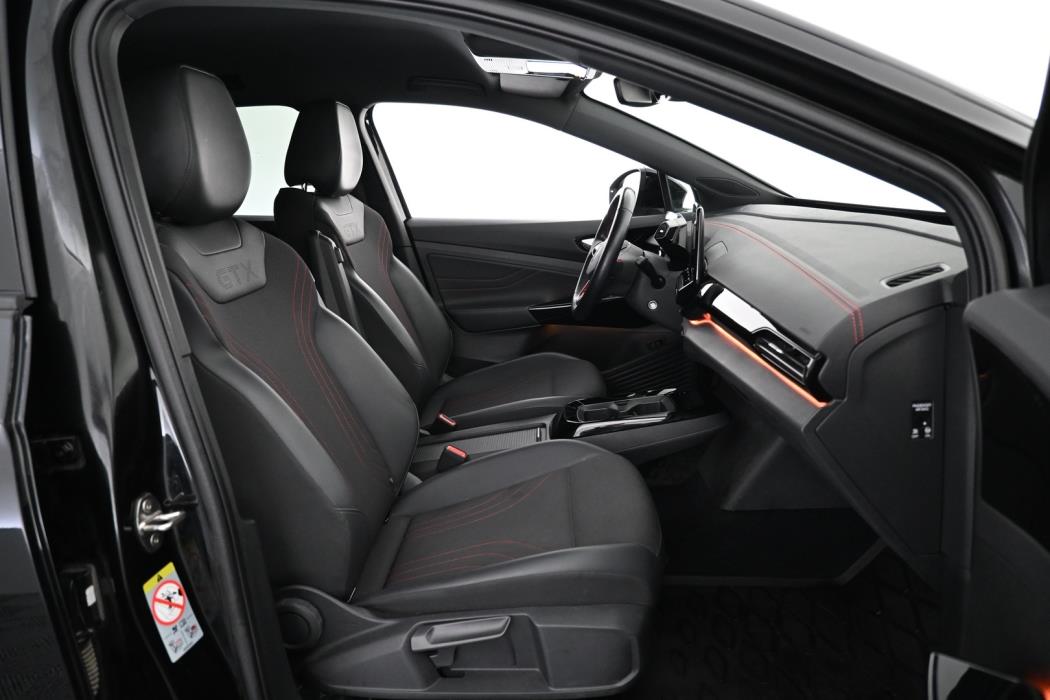 VOLKSWAGEN ID.4 2024