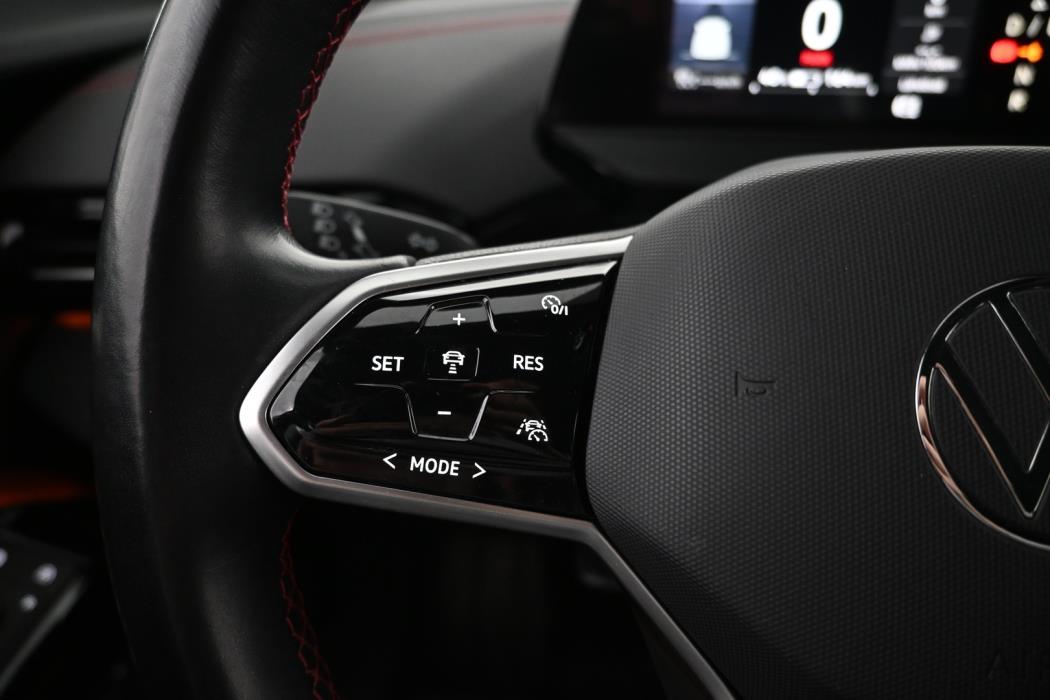 VOLKSWAGEN ID.4 2024