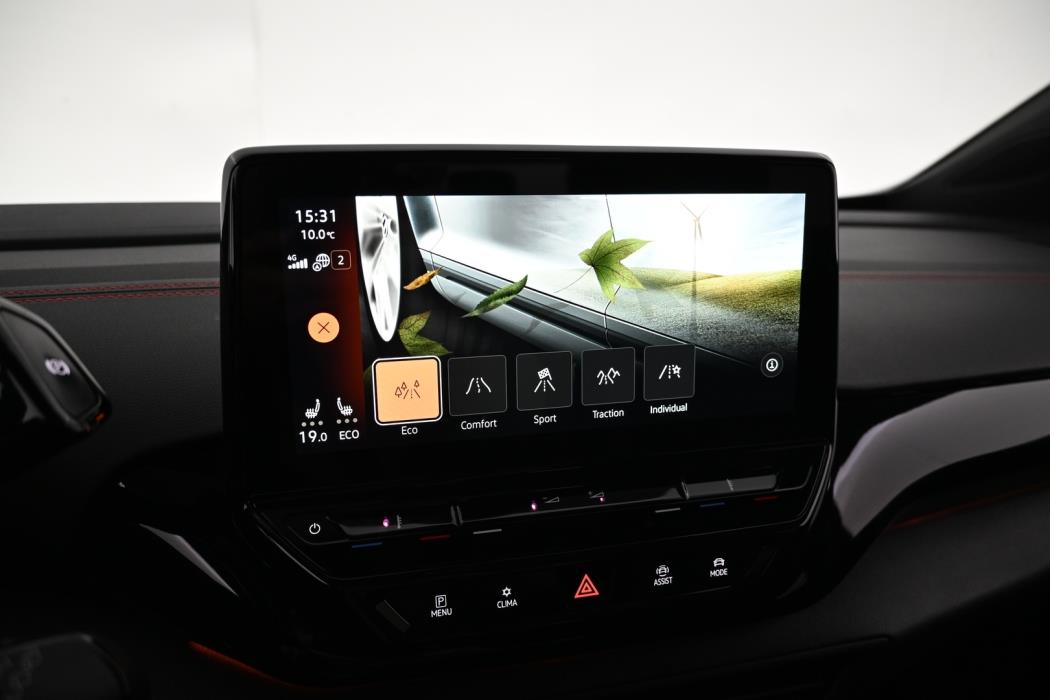 VOLKSWAGEN ID.4 2024