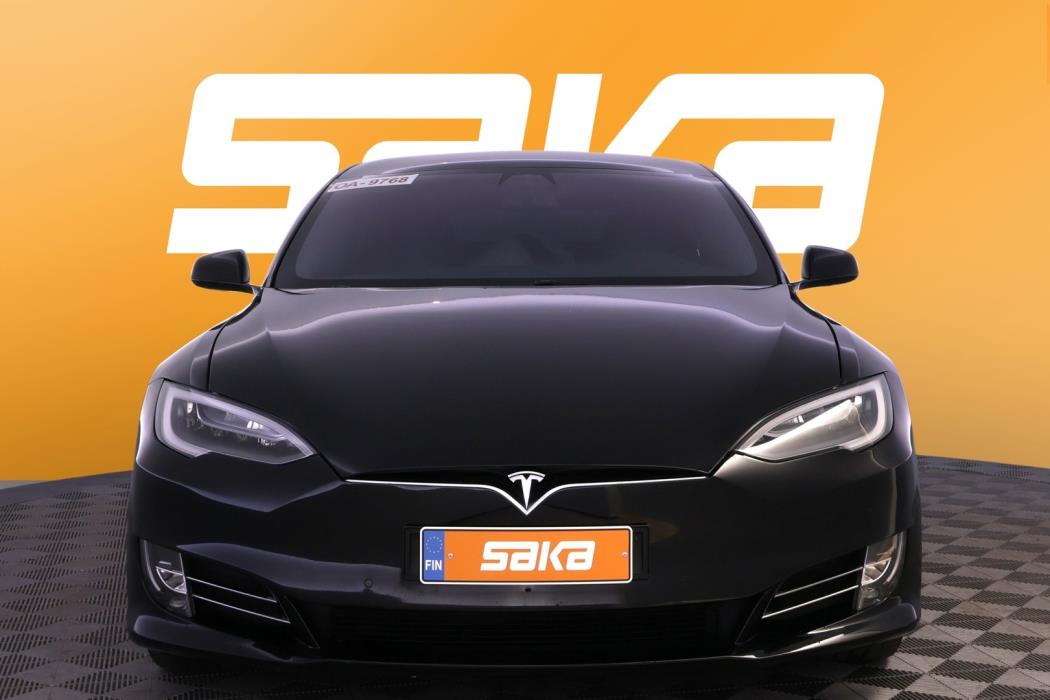 TESLA Model S 2019