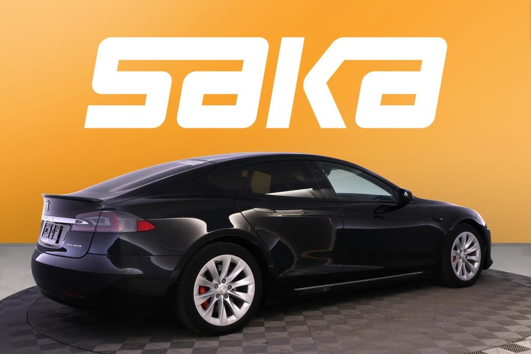 TESLA Model S 2019