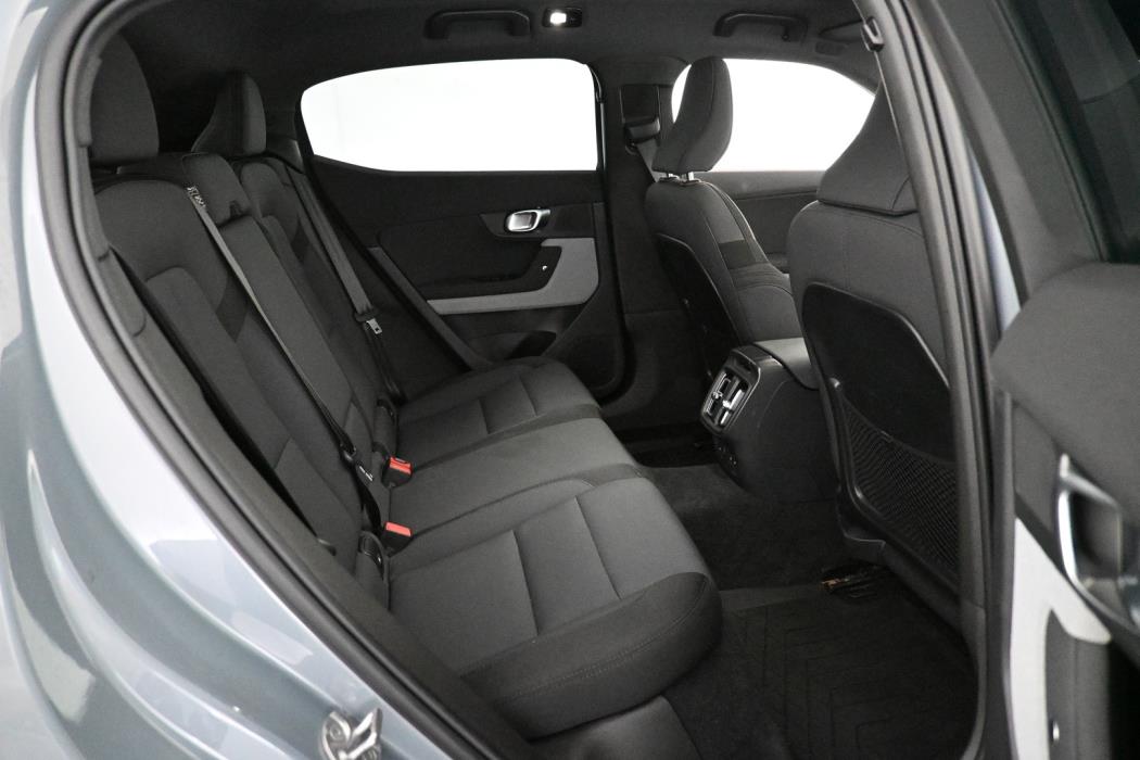 POLESTAR 2 2024