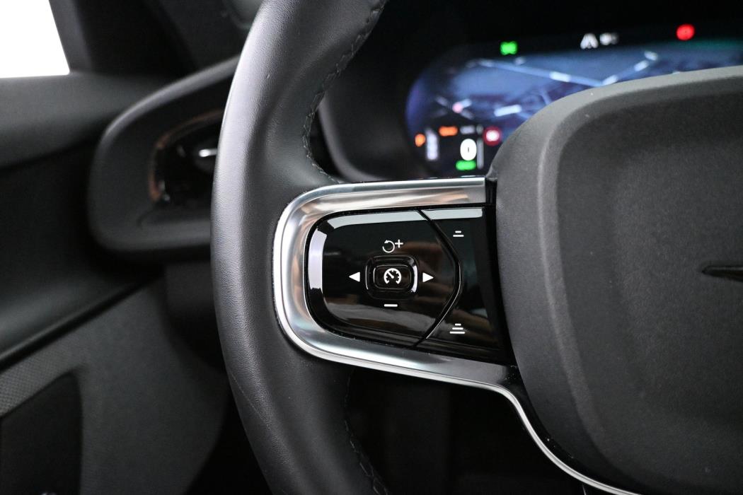 POLESTAR 2 2024