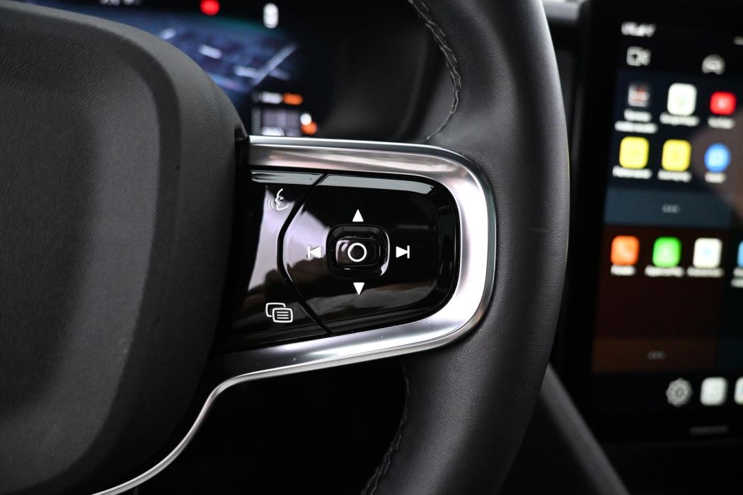 POLESTAR 2 2024