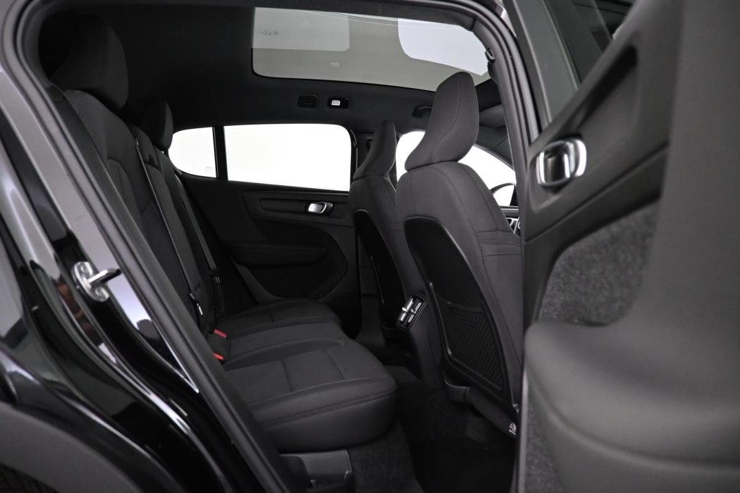 VOLVO C40 2024