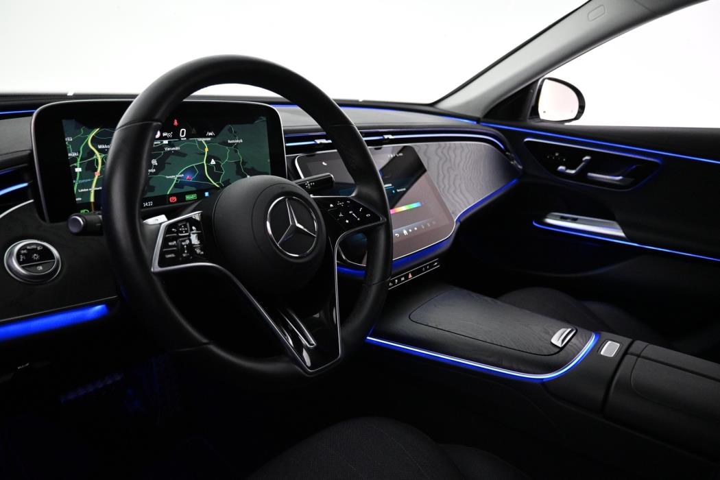 MERCEDES-BENZ E 2024