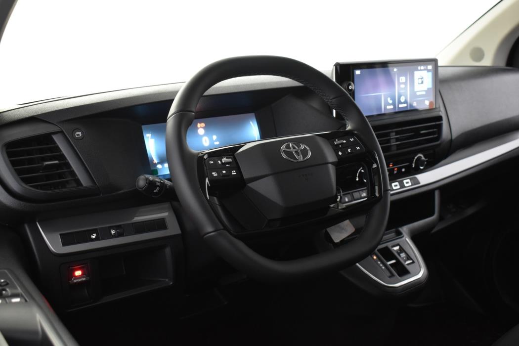 TOYOTA Proace EV 2025