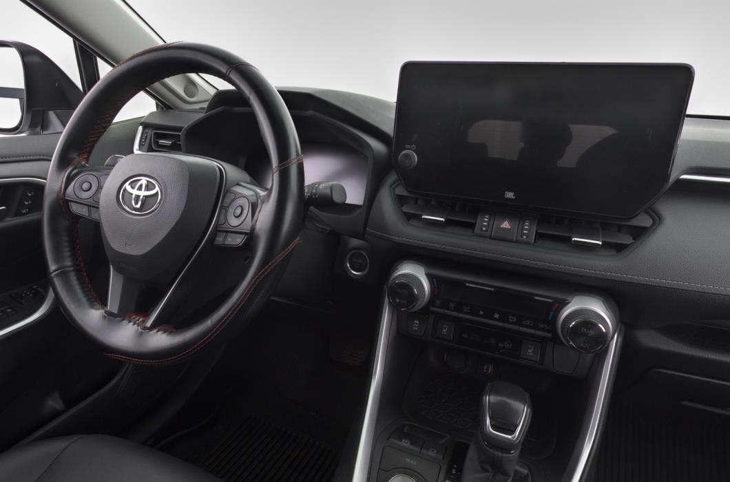 TOYOTA RAV4 2024