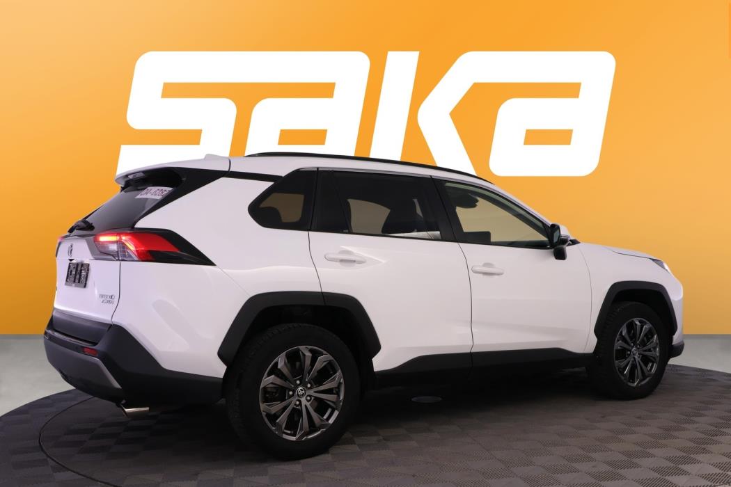 TOYOTA RAV4 2024