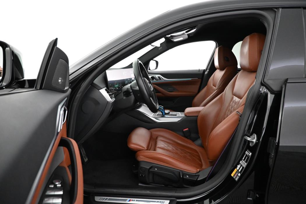 BMW i4 2023