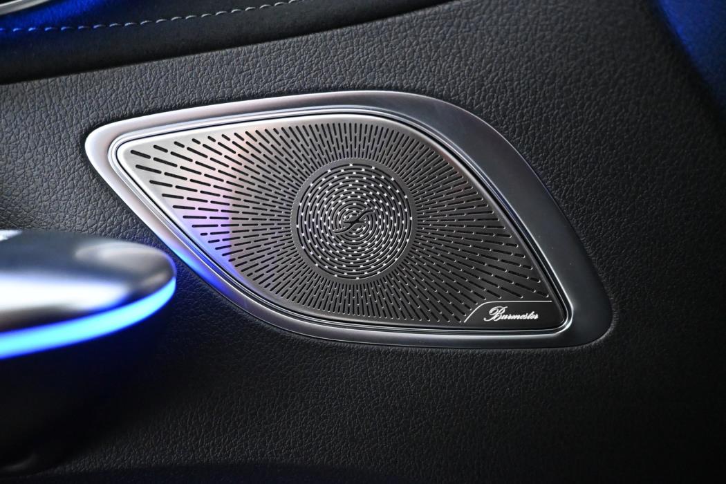 MERCEDES-BENZ EQE 2023