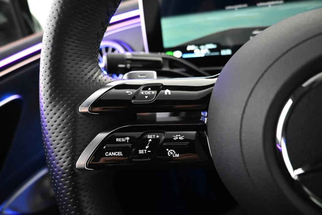 MERCEDES-BENZ EQE 2023