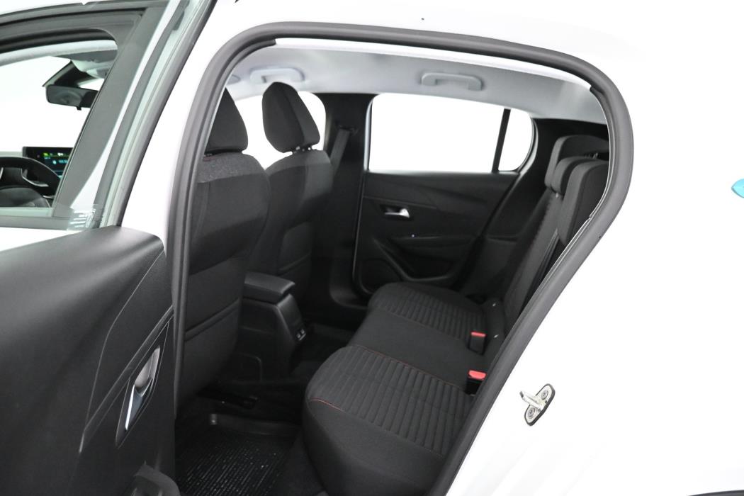PEUGEOT e-208 2022