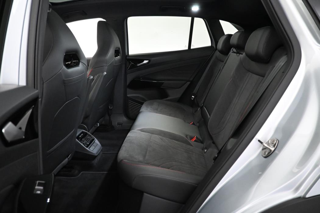 VOLKSWAGEN ID.4 2024