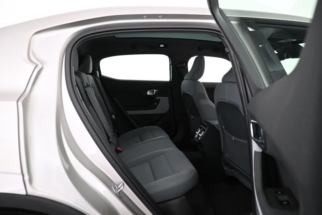 POLESTAR 2 2024