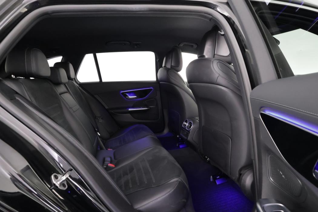 MERCEDES-BENZ C 2022