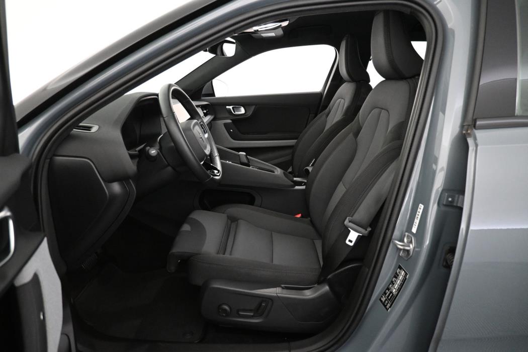 POLESTAR 2 2023