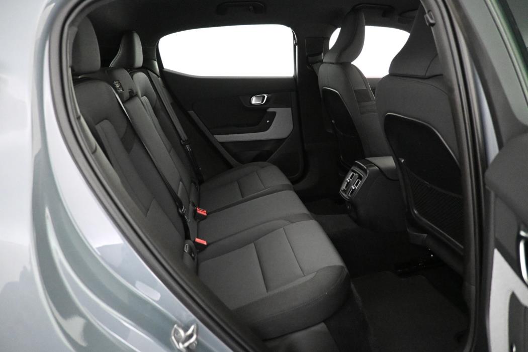 POLESTAR 2 2023