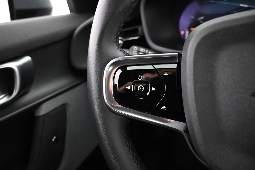 POLESTAR 2 2023