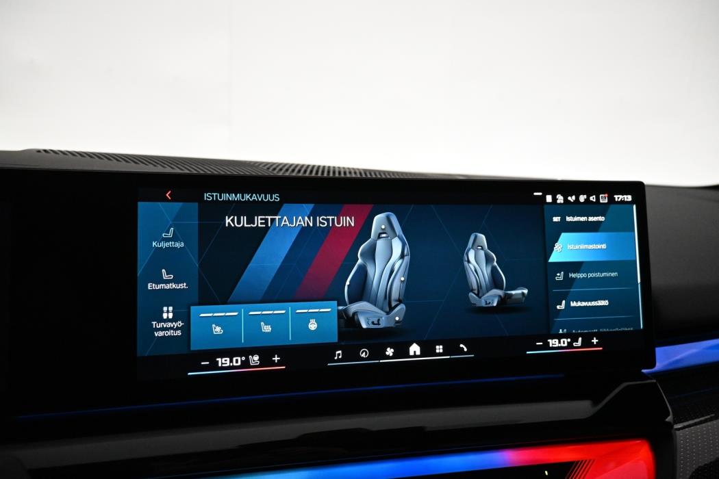 BMW M5 2025