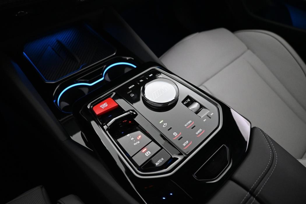 BMW M5 2025