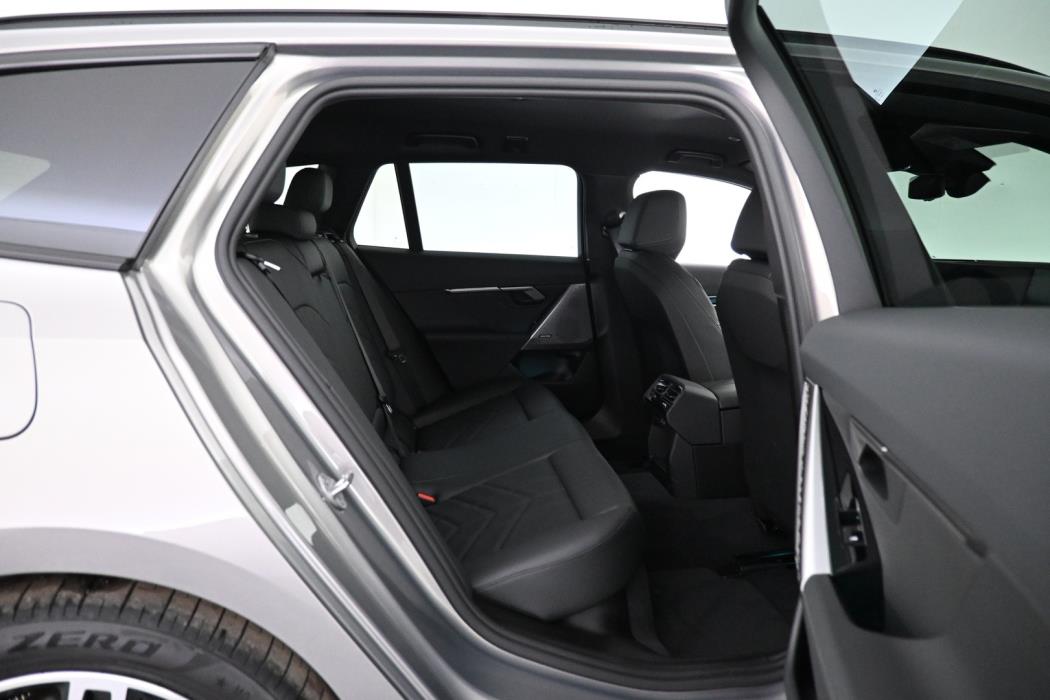 BMW i5 2026