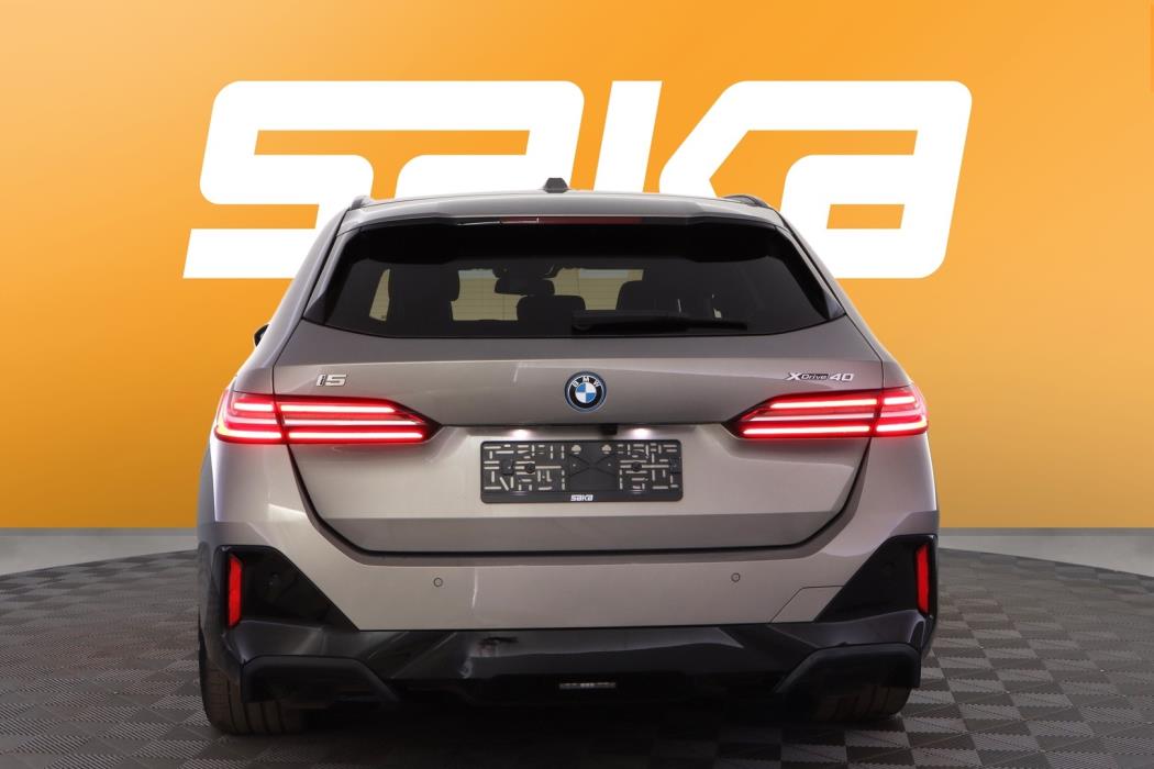 BMW i5 2026