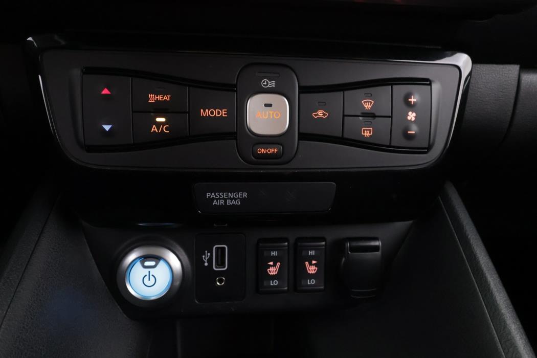 NISSAN Leaf 2019