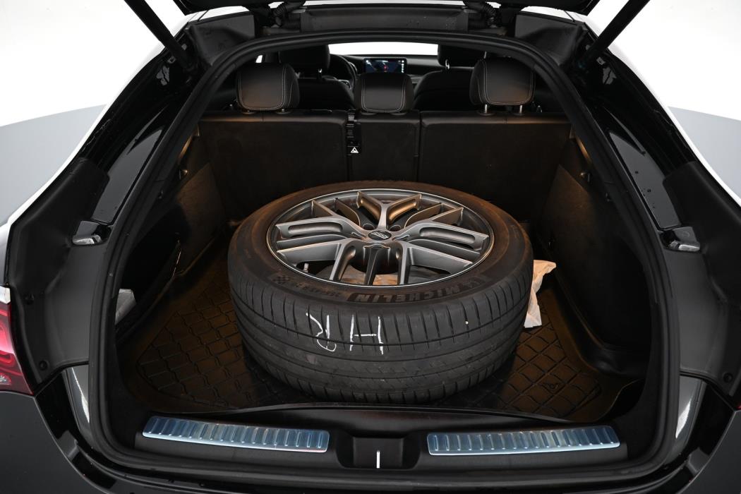 MERCEDES-BENZ GLC 2021