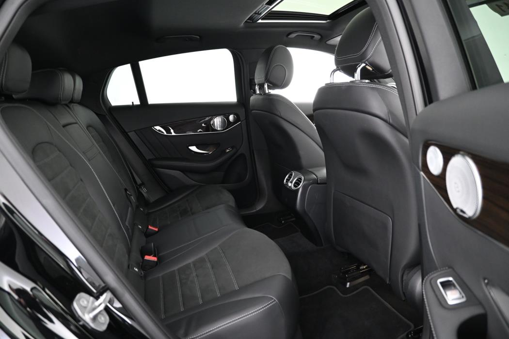 MERCEDES-BENZ GLC 2021