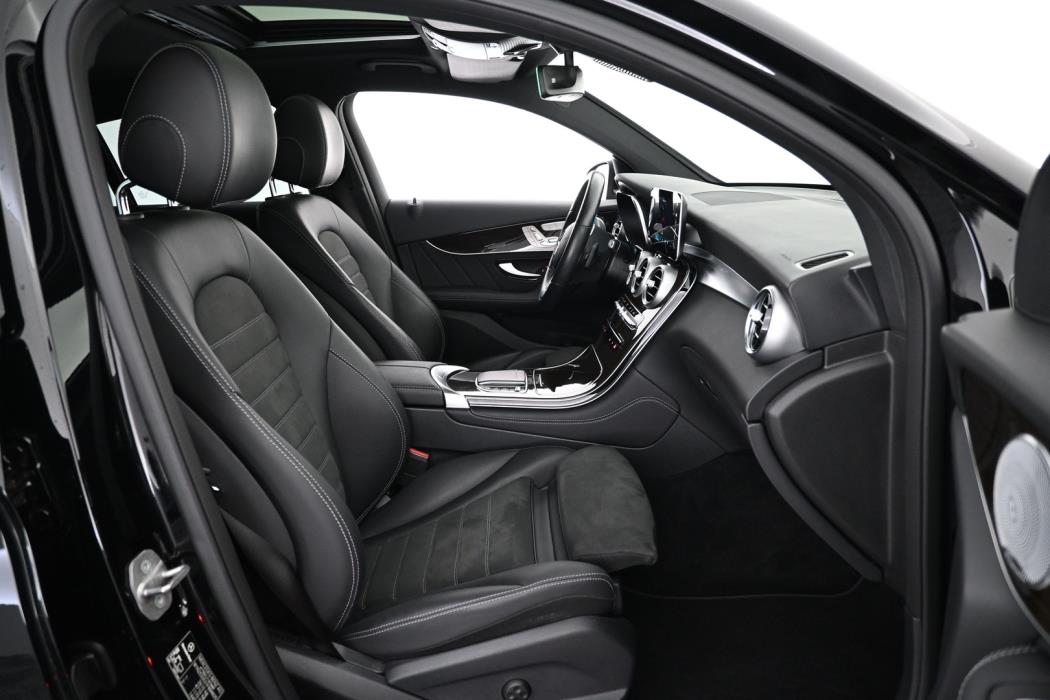 MERCEDES-BENZ GLC 2021