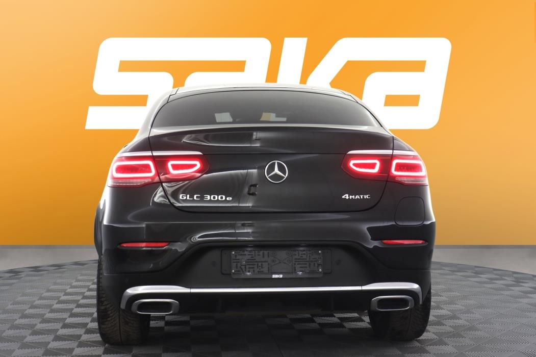 MERCEDES-BENZ GLC 2021