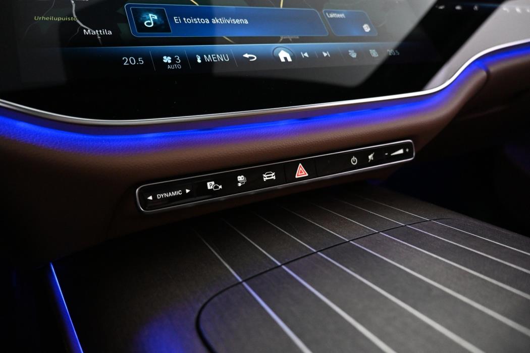 MERCEDES-BENZ E 2025