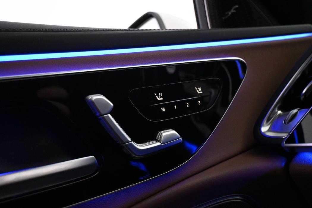 MERCEDES-BENZ E 2025